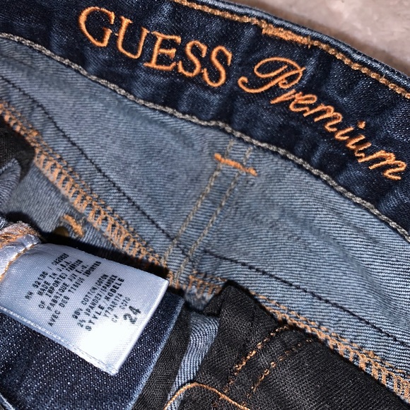 24 Guess jeans. EUC! - Picture 11 of 11